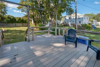 349 Boulevard in Middletown, RI - Building Photo - Building Photo