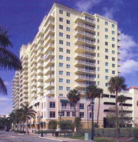 Tides at Bridgeside Square in Fort Lauderdale, FL - Building Photo