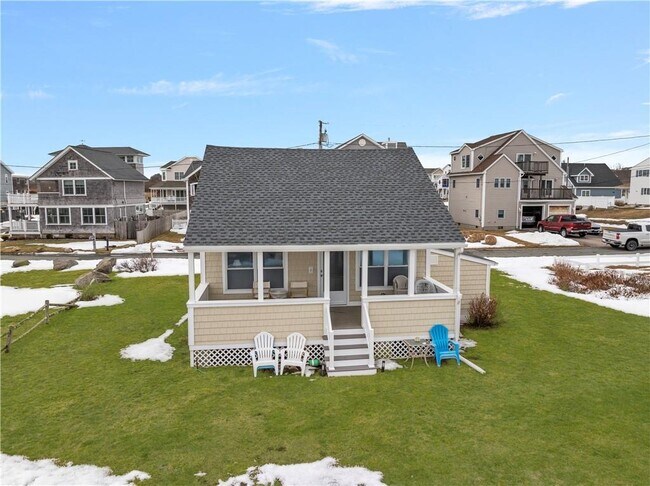 28 Glenwood Ave in Narragansett, RI - Building Photo - Building Photo