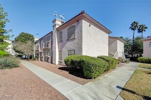 4555 E Sahara Ave in Las Vegas, NV - Building Photo