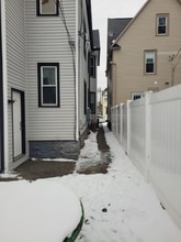 112 19th St in Buffalo, NY - Building Photo - Building Photo