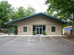 214 Dreamers Ln in Asheville, NC - Building Photo - Building Photo
