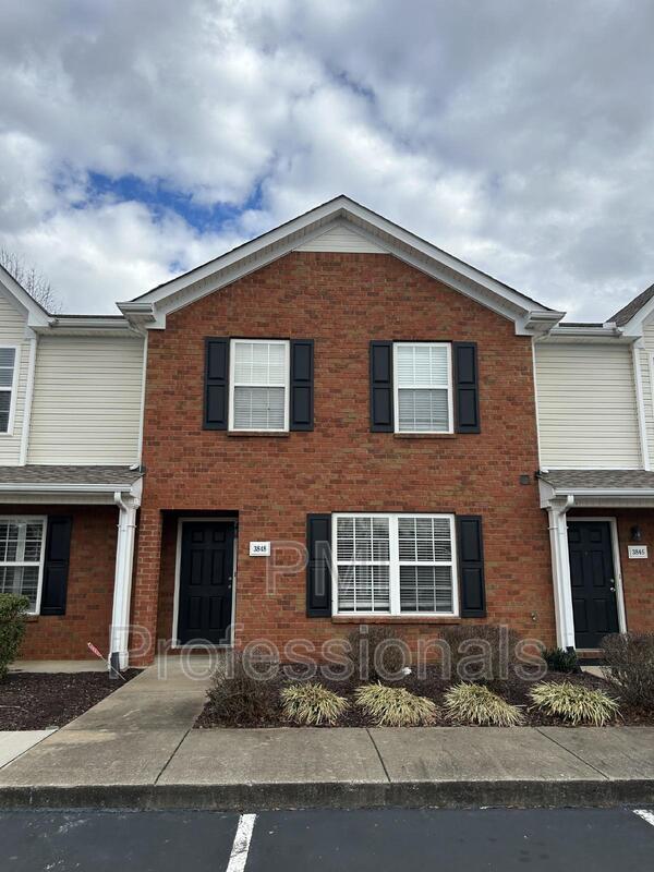 property at 3848 Chippewa Pl