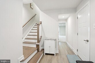 47 Rosemary Wy in Mount Laurel, NJ - Foto de edificio - Building Photo