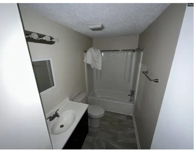 248 Lloydwood Dr in West Columbia, SC - Building Photo - Building Photo