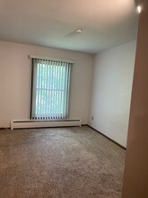 711 11th Ave S in Hopkins, MN - Building Photo - Building Photo