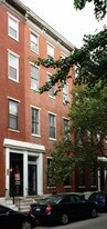 1821 Pine St in Philadelphia, PA - Building Photo
