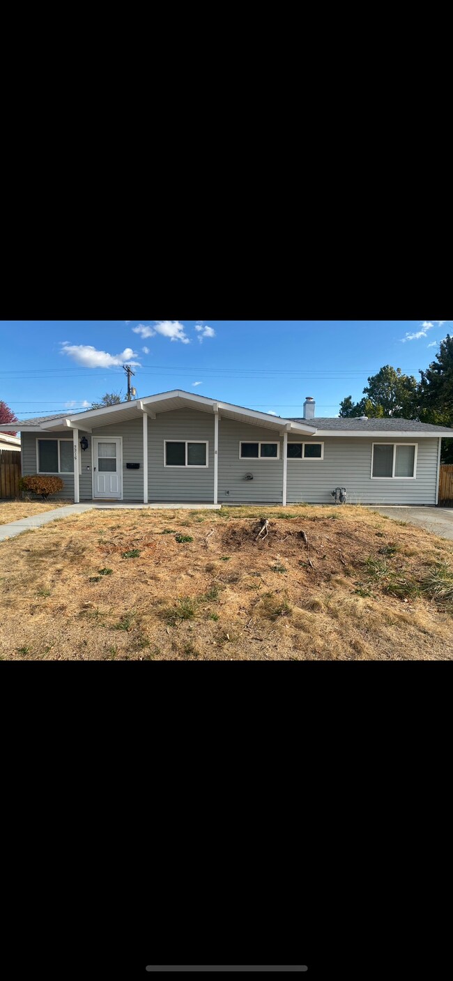 2215 Duportail St Rentals in Richland, WA