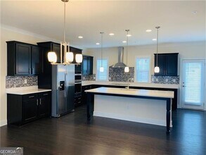 882 Stone Crest Rd NE in Atlanta, GA - Building Photo - Building Photo