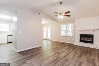 102 Dove Rise in Peachtree City, GA - Building Photo - Building Photo