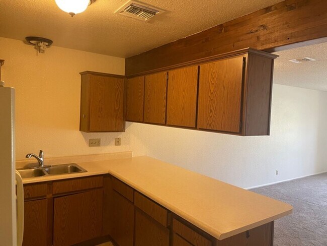 1910 Swanson Ave in Lake Havasu City, AZ - Building Photo - Building Photo