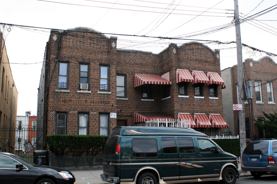 1132 Boynton Ave in Bronx, NY - Building Photo