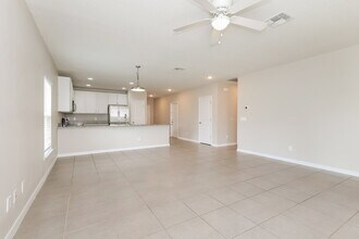 41 Coventry Ct in Kissimmee, FL - Foto de edificio - Building Photo