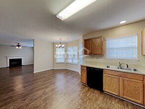 4227 Springhaven Dr in Charlotte, NC - Building Photo - Building Photo