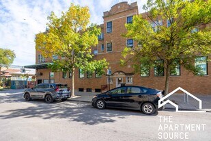 6409 N Talman Ave, Unit 202 in Chicago, IL - Building Photo