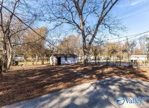 401 12th Ave NW in Decatur, AL - Building Photo - Building Photo