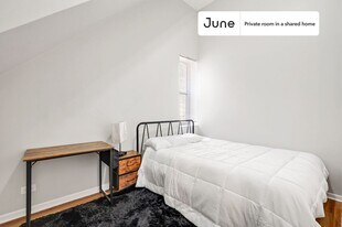 Room in Shared 4 bed/2 bath home, Unit A in Chicago, IL - Building Photo