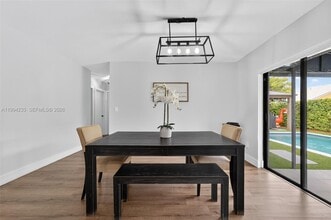 2385 SW 131st Pl in Miami, FL - Building Photo - Building Photo