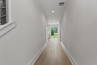 7921 Yellow Thistle Trail in Austin, TX - Building Photo - Building Photo