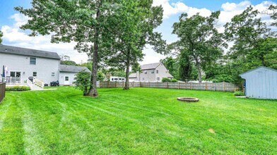 13 Mooring Cir in Ocean View, NJ - Building Photo - Building Photo