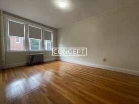 1800 Commonwealth Ave, Unit 10 in Boston, MA - Building Photo