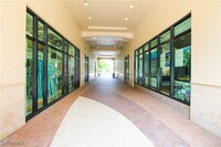 9123 Strada Pl in Naples, FL - Building Photo - Building Photo