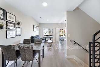 2869 W Parkside Pl in Denver, CO - Building Photo - Building Photo