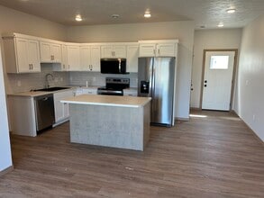 6103 S Alki Pl in Sioux Falls, SD - Building Photo - Building Photo