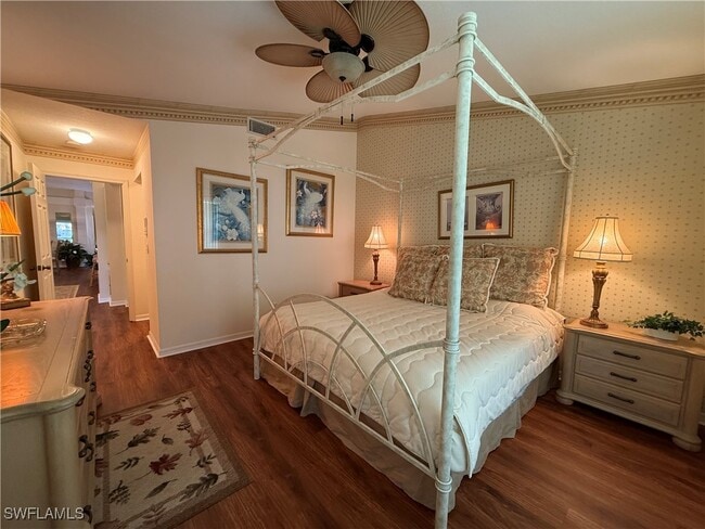 6580 Huntington Lakes Cir