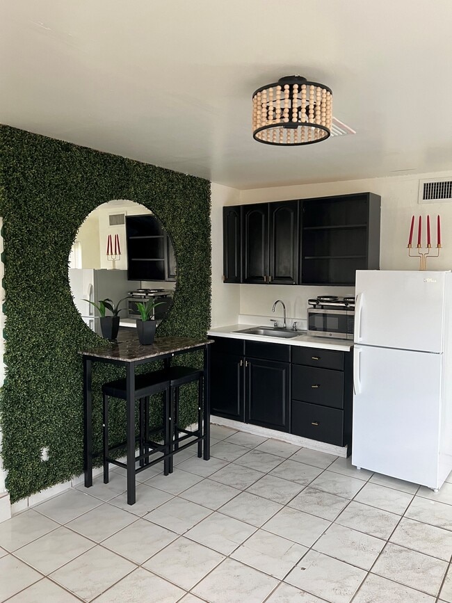 property at 6455 SW 33rd St