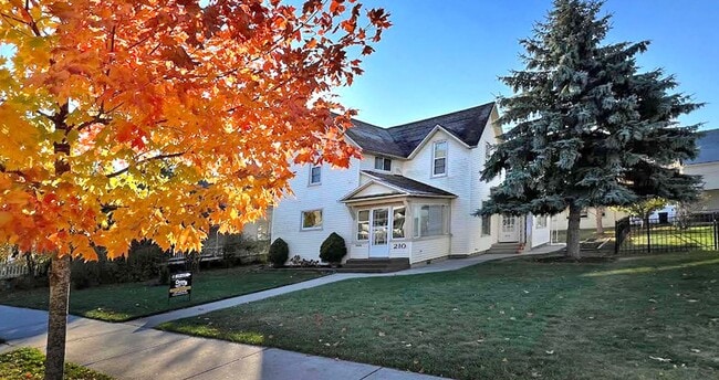 property at 210 E Tenth St