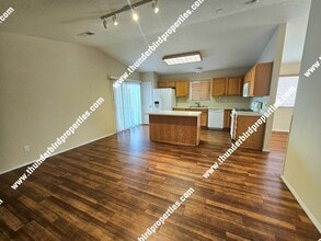 6305 Evesham Rd NW in Albuquerque, NM - Building Photo - Building Photo