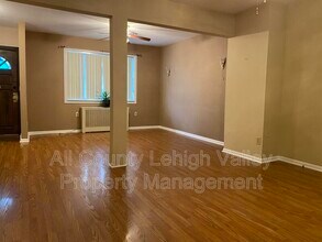 202 N 11th St in Easton, PA - Building Photo - Building Photo
