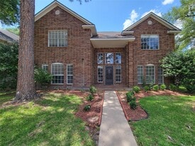 8502 Canyon Pine Dr in Spring, TX - Building Photo
