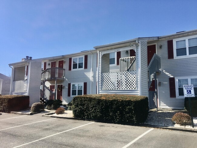1141 Homestead Garden Ct