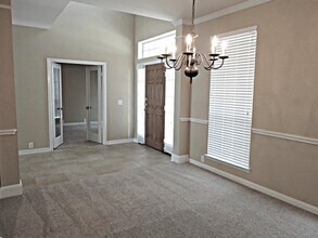 1016 Steubing Oaks in San Antonio, TX - Building Photo - Building Photo
