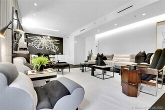 1545 Jefferson Ave-Unit -107 in Miami Beach, FL - Building Photo - Building Photo