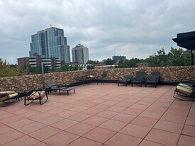 65 N Clarkson St in Denver, CO - Building Photo