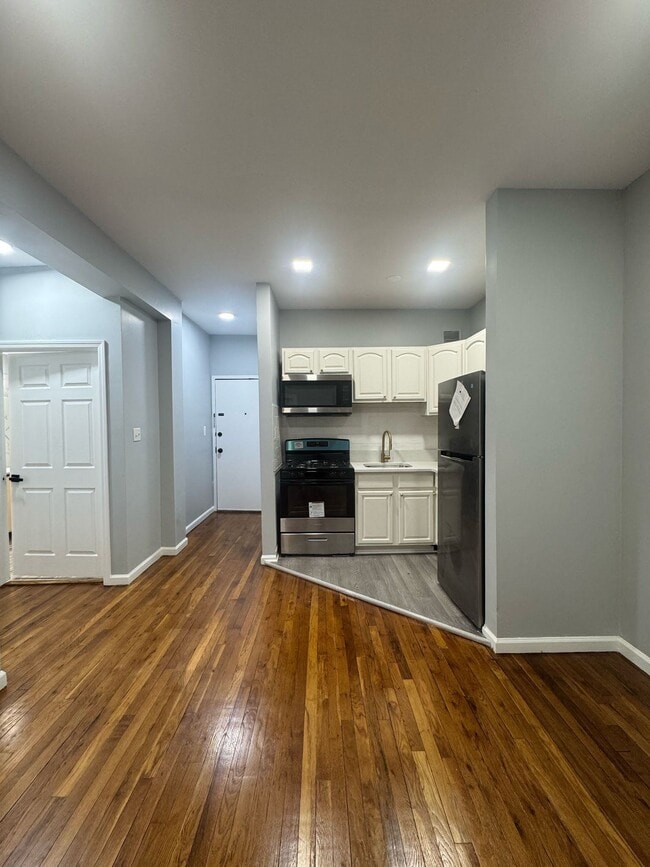 121 Wade St, Unit 3D