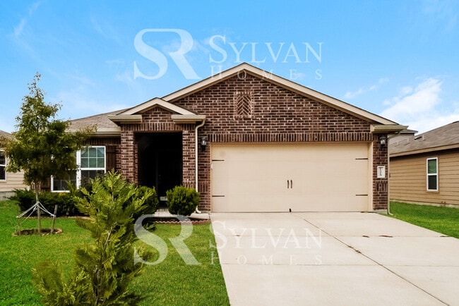 property at 125 Farmer Ln