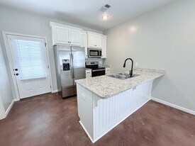 103 Private Rd 4017 in Oxford, MS - Building Photo