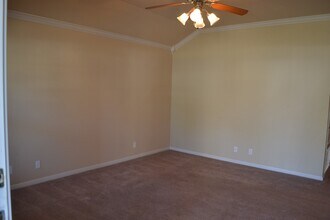 2100 Cumberland Ave in Waco, TX - Building Photo - Building Photo