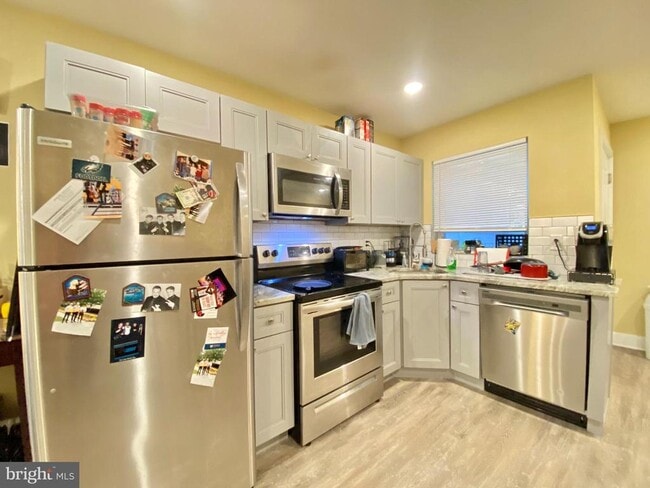 2214 N Camac St in Philadelphia, PA - Building Photo - Building Photo