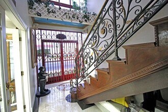 7920 Orangethorpe Ave in Buena Park, CA - Foto de edificio - Building Photo