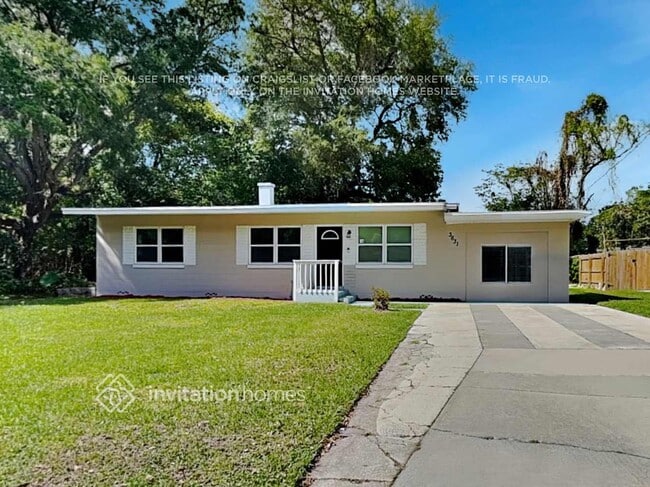 property at 3631 Arch St