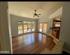 10847 N 10th Pl in Phoenix, AZ - Building Photo - Building Photo