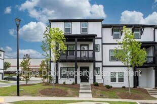 324 Lincoln St in Woodstock, GA - Building Photo