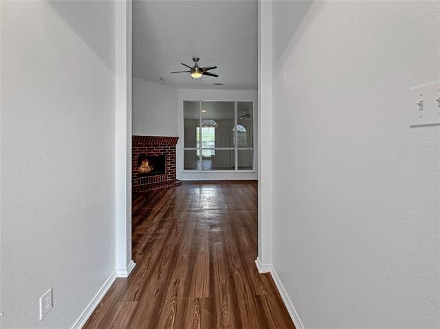 2708 Crystal Falls Dr in Mesquite, TX - Building Photo - Building Photo
