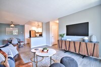 Building Photo - Summertime Apartamentos in Sacramento, California