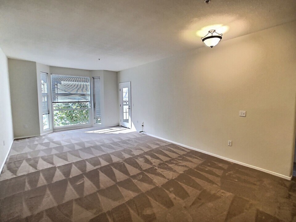 430 N First St in San Jose, CA - Building Photo